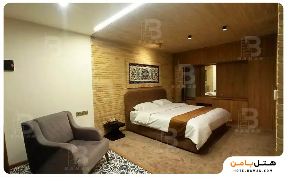 اتاق سه تخته سوگل (اقامت با صبحانه)